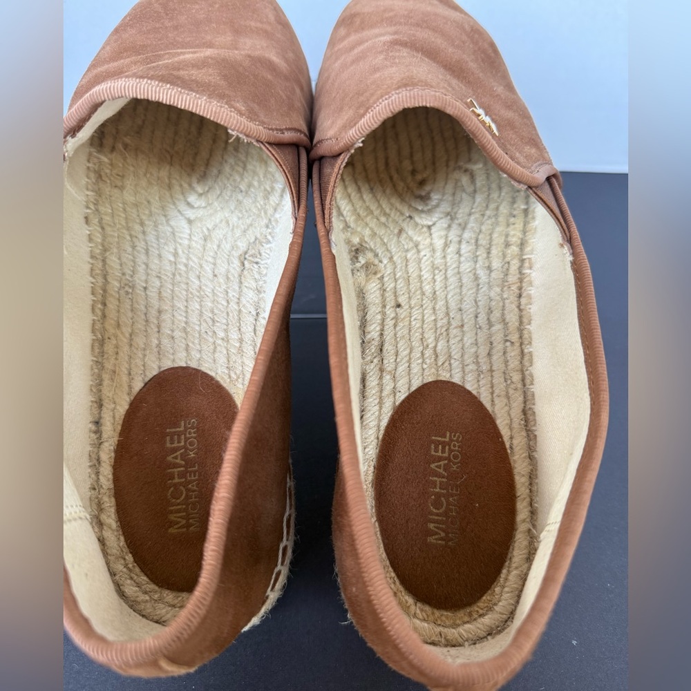 MICHAEL KORS Hastings Slip-On Brown Suede Flat Shoes Size 8.5 - Picture 7 of 10